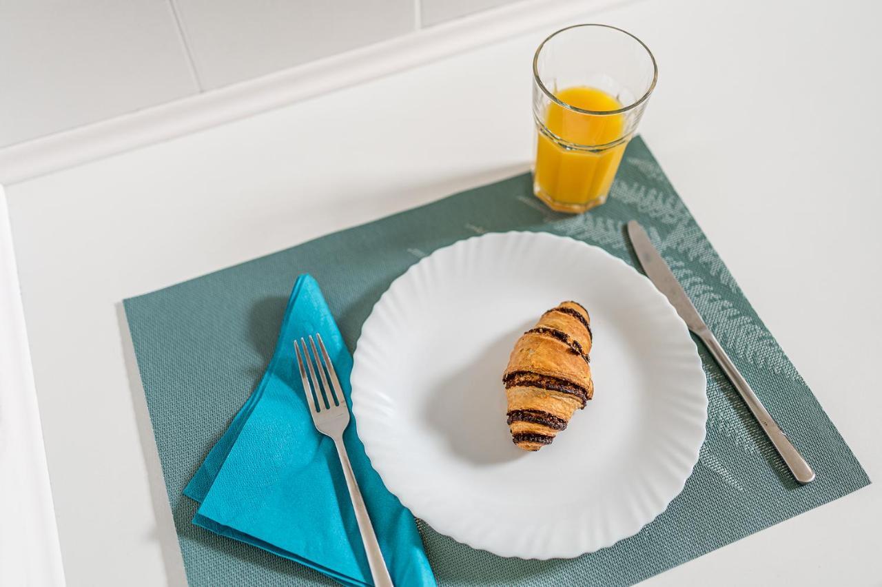 Apartamento Sunny Dots - Free Parking! Budapest