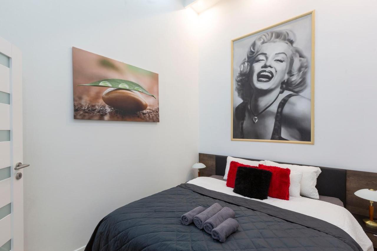 Exclusive Marilyn In The Heart Of Apartament Budapeszt