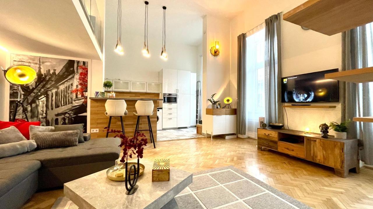 Apartamento Brand New Sunny On Andrassy Street