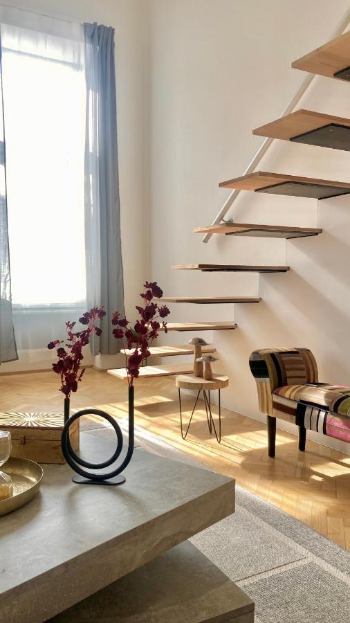Brand New Sunny On Andrassy Street Apartamento