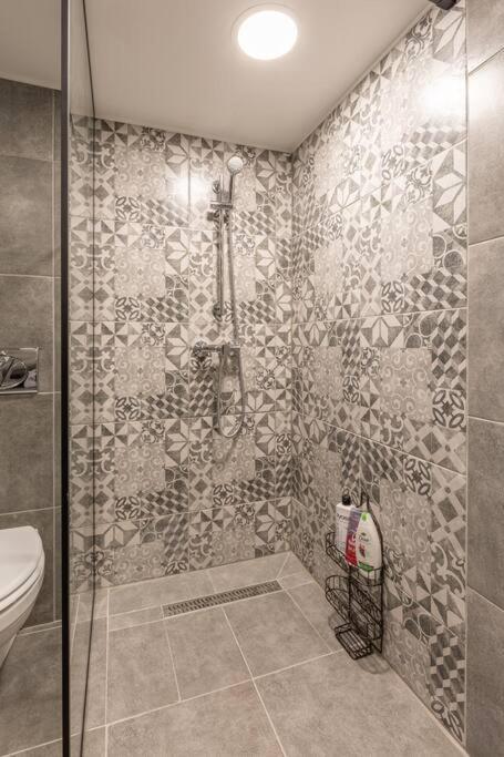 Apartamento E39 Eotvos *