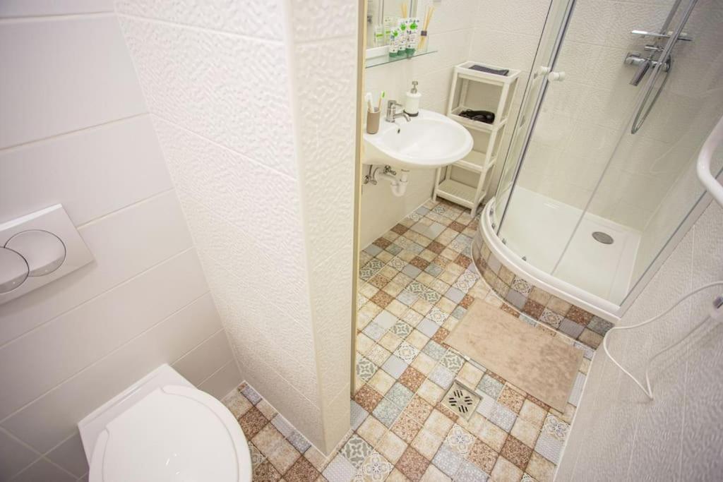 Cosy Two Bedroom Flat In Josika Street, Paprika Apartamento *