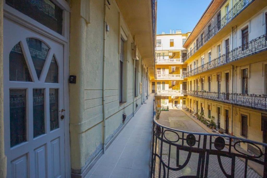 Cosy 2 Bedroom Flat In Akacfa St., Sol Appartement *