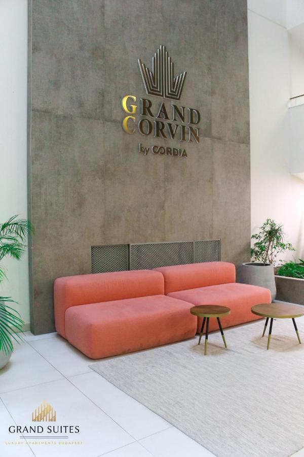 Grand Corvin