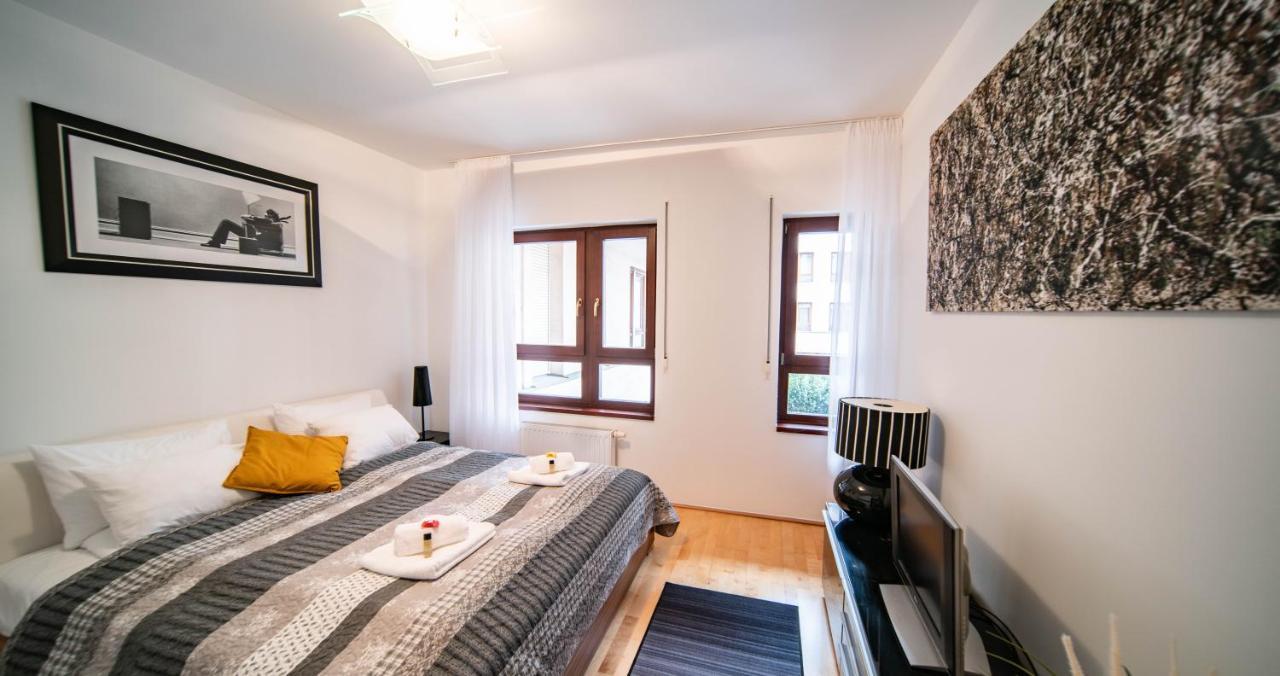 Appartamento Free Parking! Soho 101, 4 Ppl, Ac, Superfast Wifi, Tv Budapest