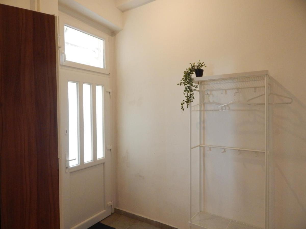 Dob50 Spacious - 2 Separate Bedroom, 4 People, Ac, Wifi
