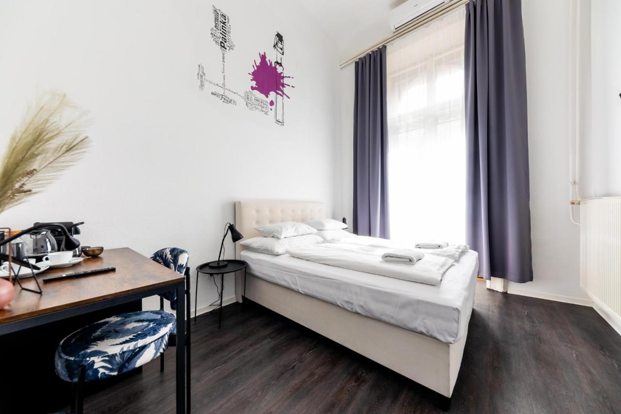 Hostal Adagio Basilica *