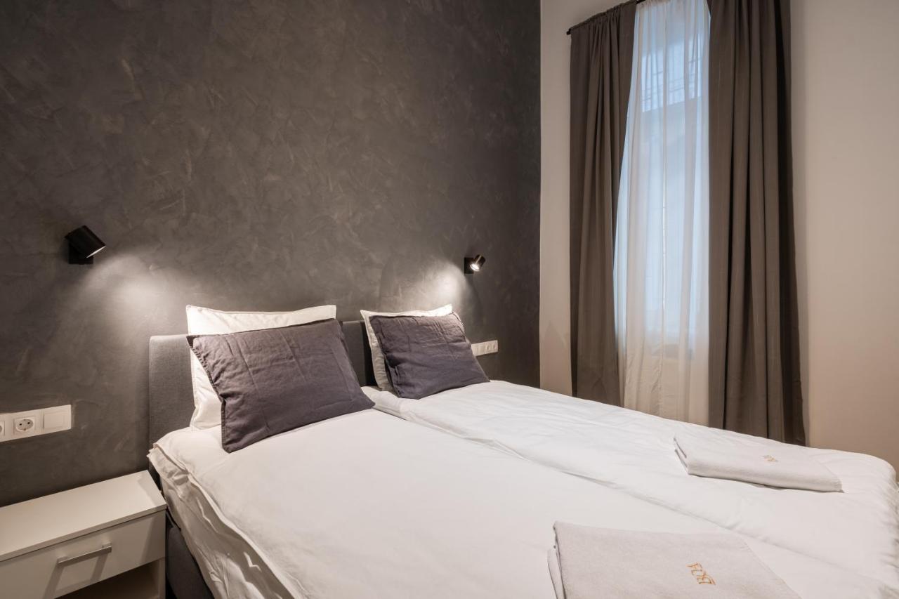 K10 - Kazinczy Street Heritage - Location By Bqa Apartment Budapest