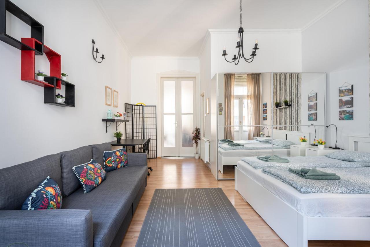 K10 - Kazinczy Street Heritage - Location By Bqa Apartment *