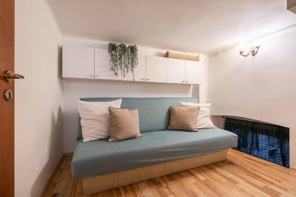 Cozy 3 Bedrooms In 7st Districht *