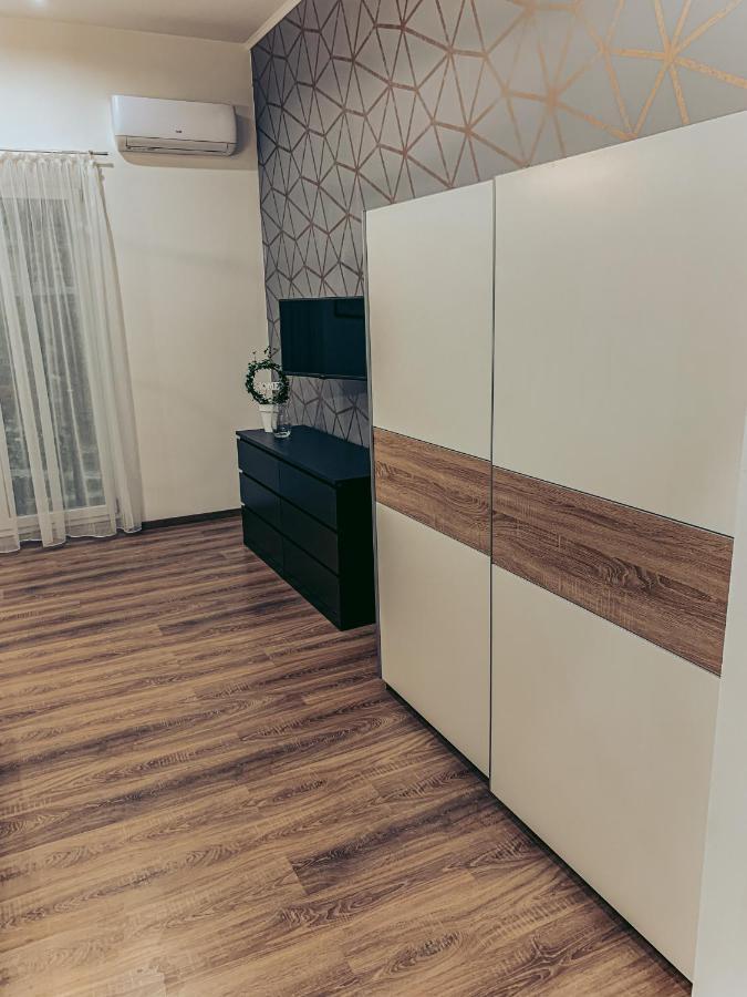 Apartment Szondi Heroes Square *