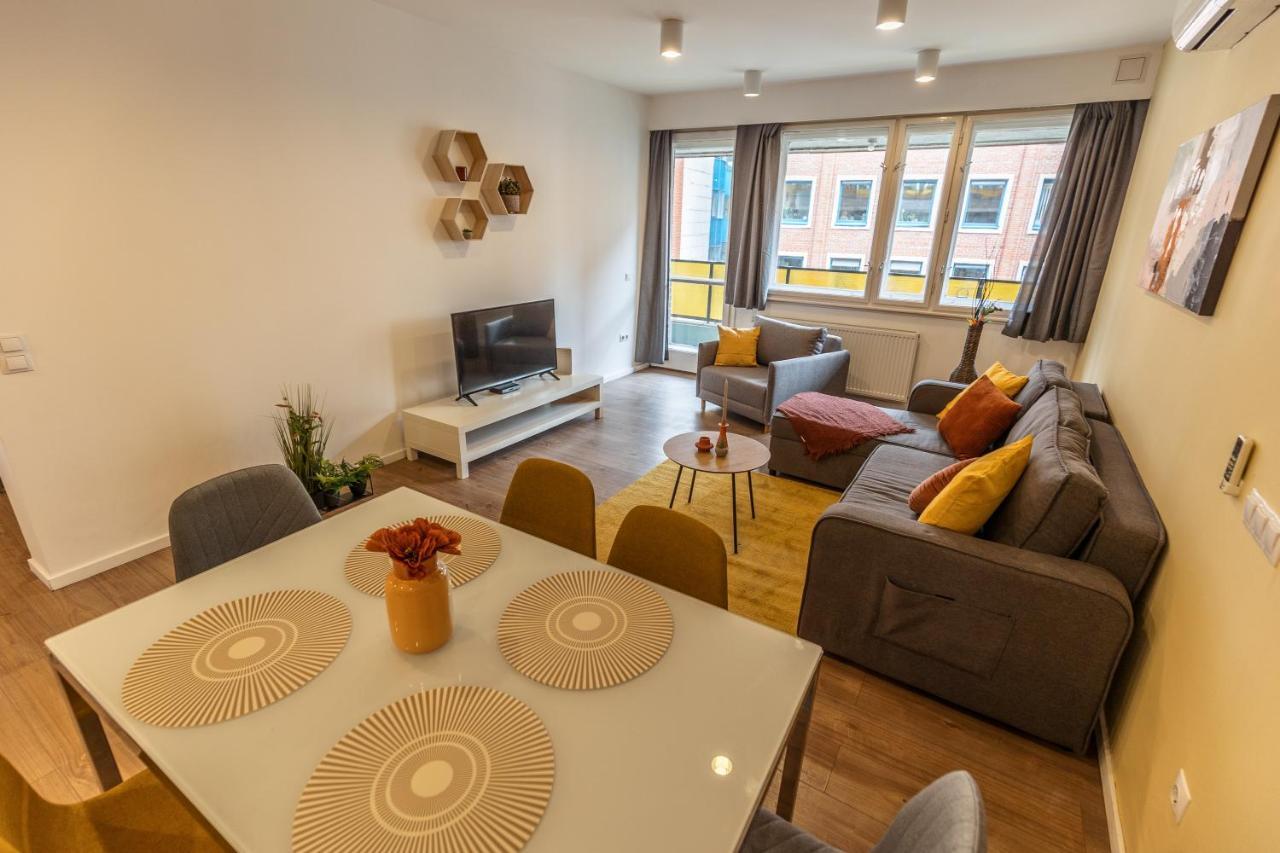 Gems Of - Tiger Eye Appartement *