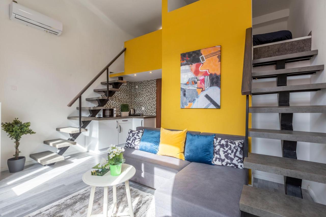 Apartment Deluxe Akacfa In The Heart Of *