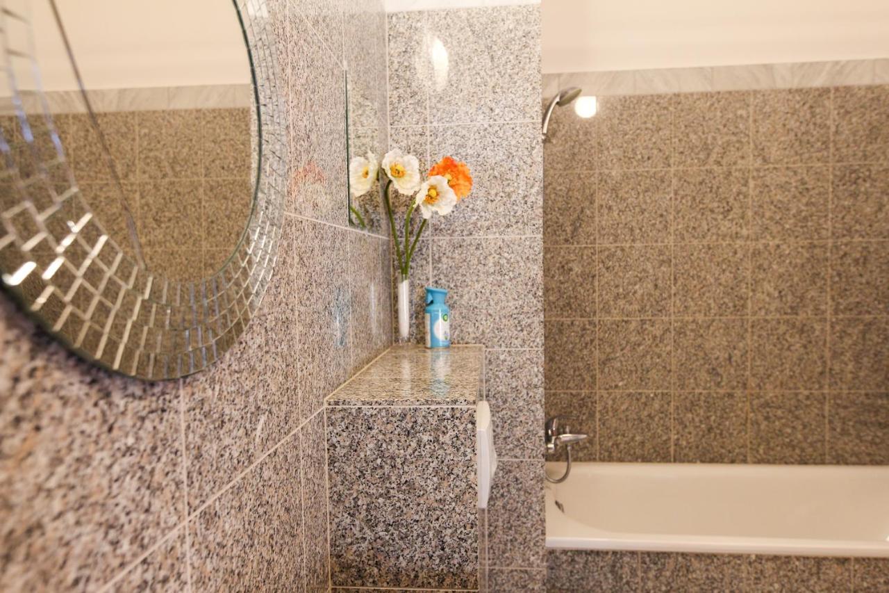 Artemisia Luxury Balcony Apartamento Budapest