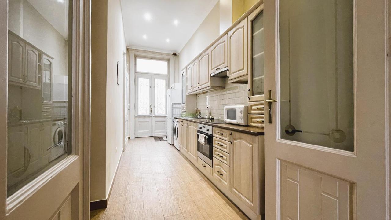 2 Rooms Between Of Chain Bridge, Cathedral, Parlament,Castle Area Appartement Budapest