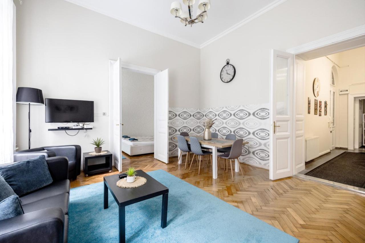 Elisabeth 52 Budapest