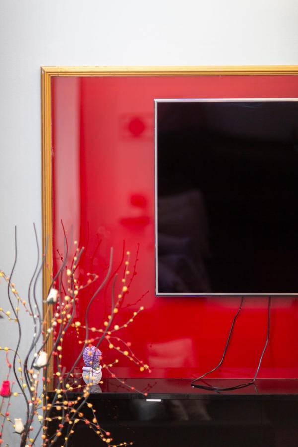 Exclusive Marilyn In The Heart Of Apartment Budapest