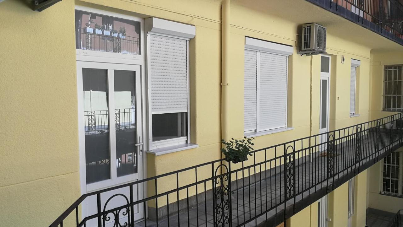 Apartamento Greyblack Styles