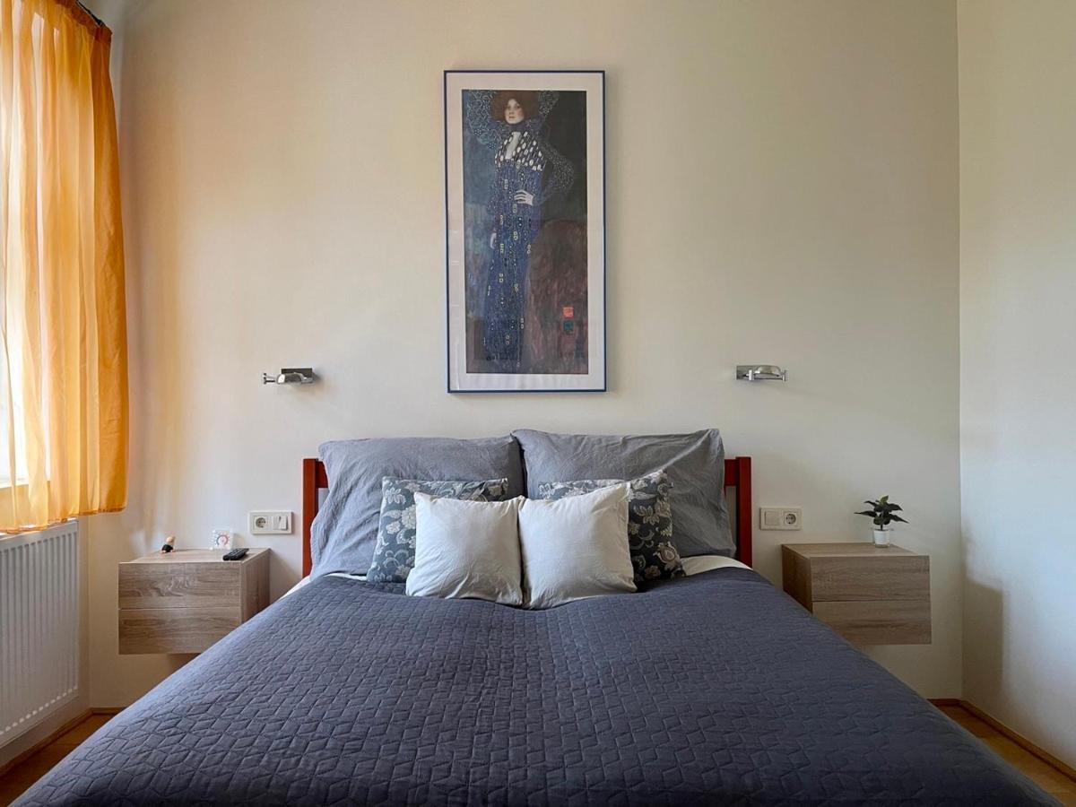 Apartamento Penthouse W Private Rooftop And Free Parking