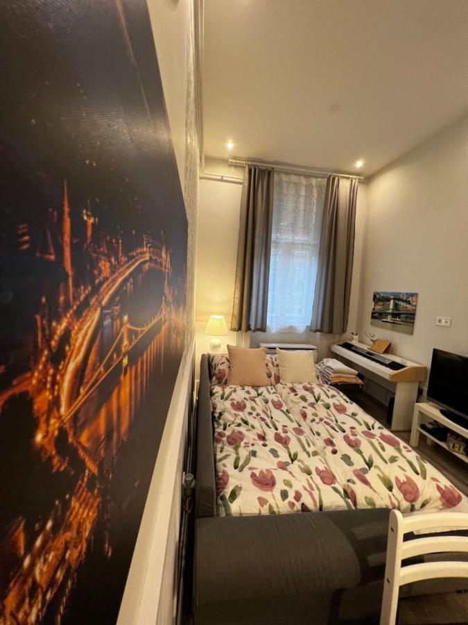 Apartamento Pazmany Rest *
