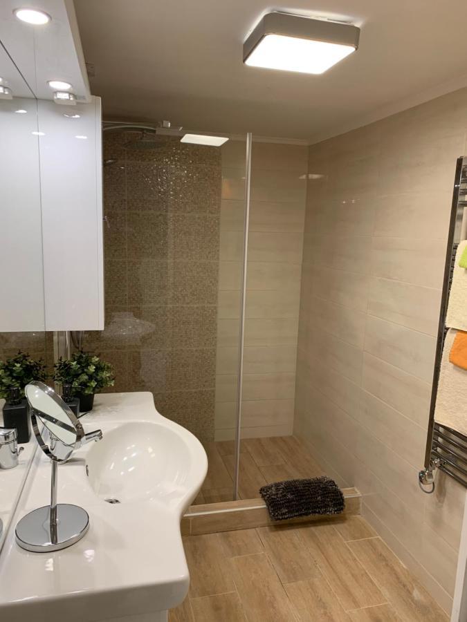 Claudia Apartament