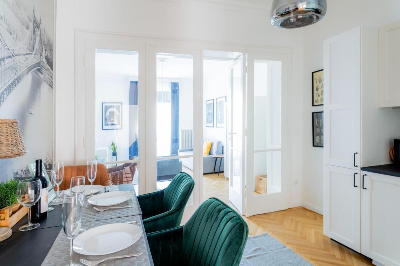 Szip 2 - New In Downtown Apartment *