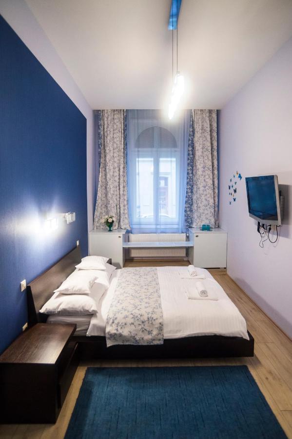 Budapest Rooms Bed And Breakfast Budapest