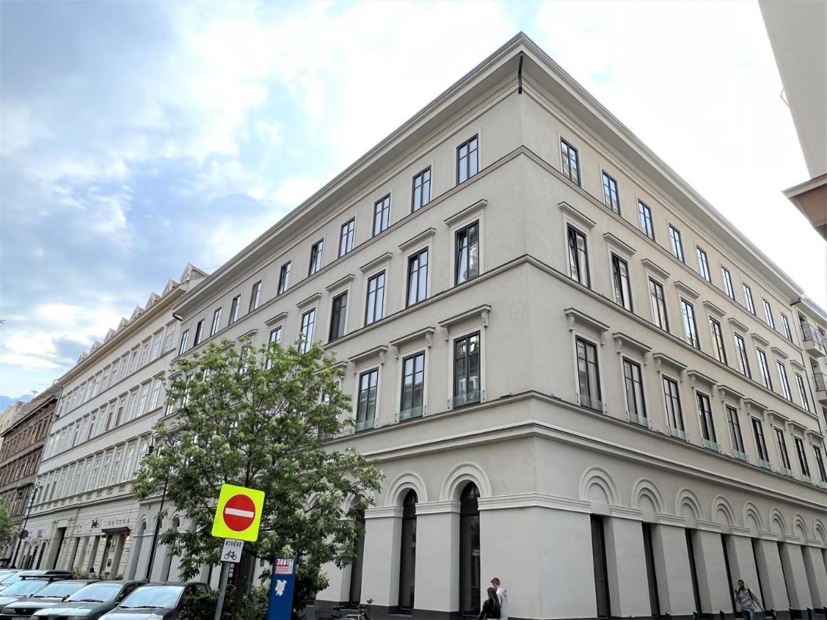 Apartment Luxe Studio With City Center Vibe Budapest