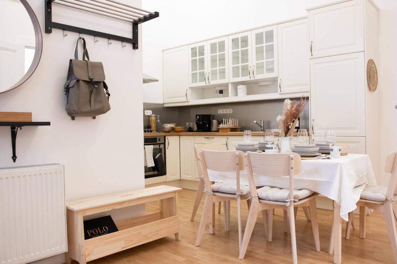 Scandi Custom 2-bdr *