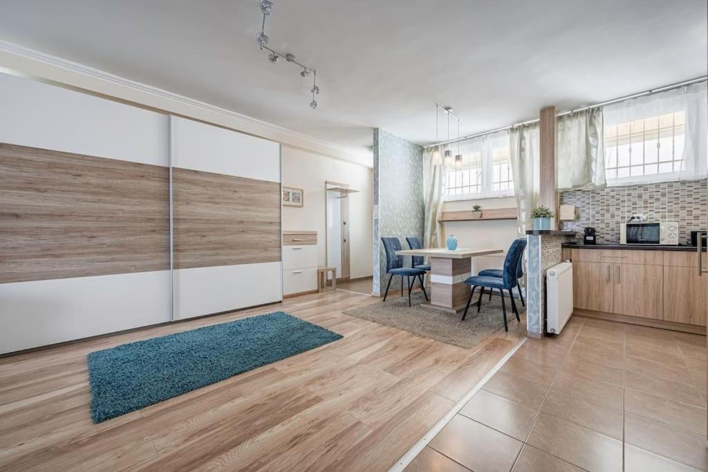 Liszt Ferenc Square Panorama Appartement *