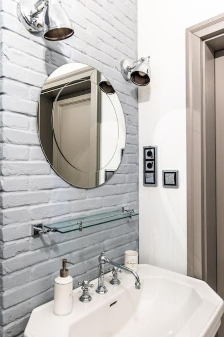 Luxury Andrassy 2 Bedroom