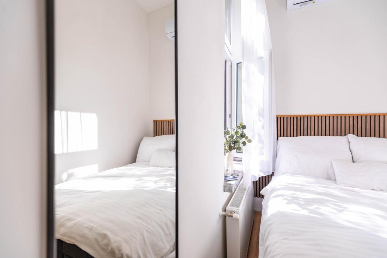 Lägenhet Modern French Balkony *