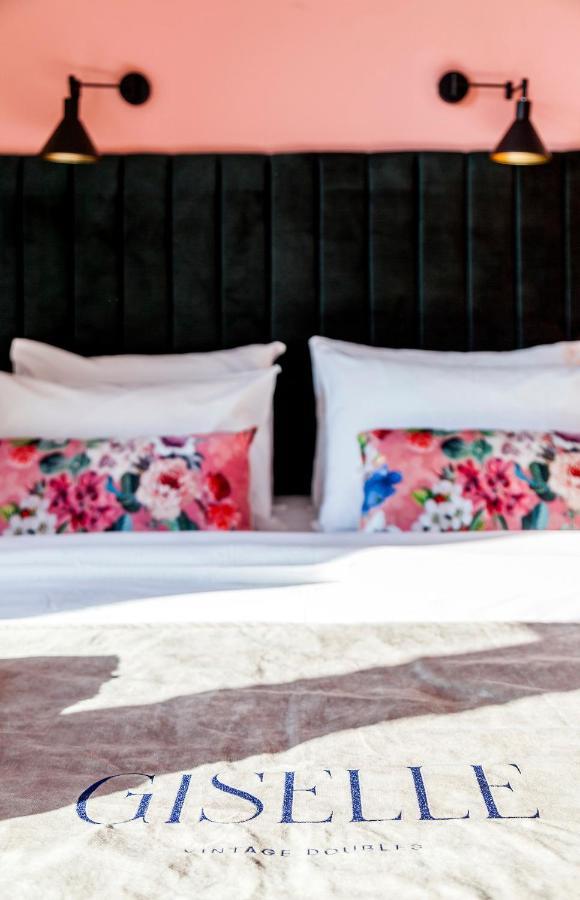 Giselle Vintage Doubles - Adults Only Hotell Budapest