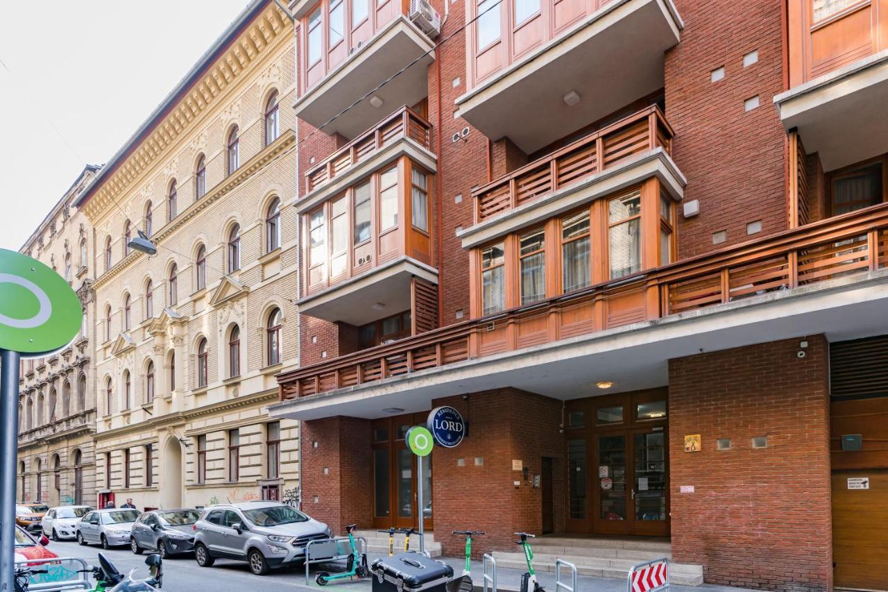 Lovag Charming In The Center-ac Apartment *