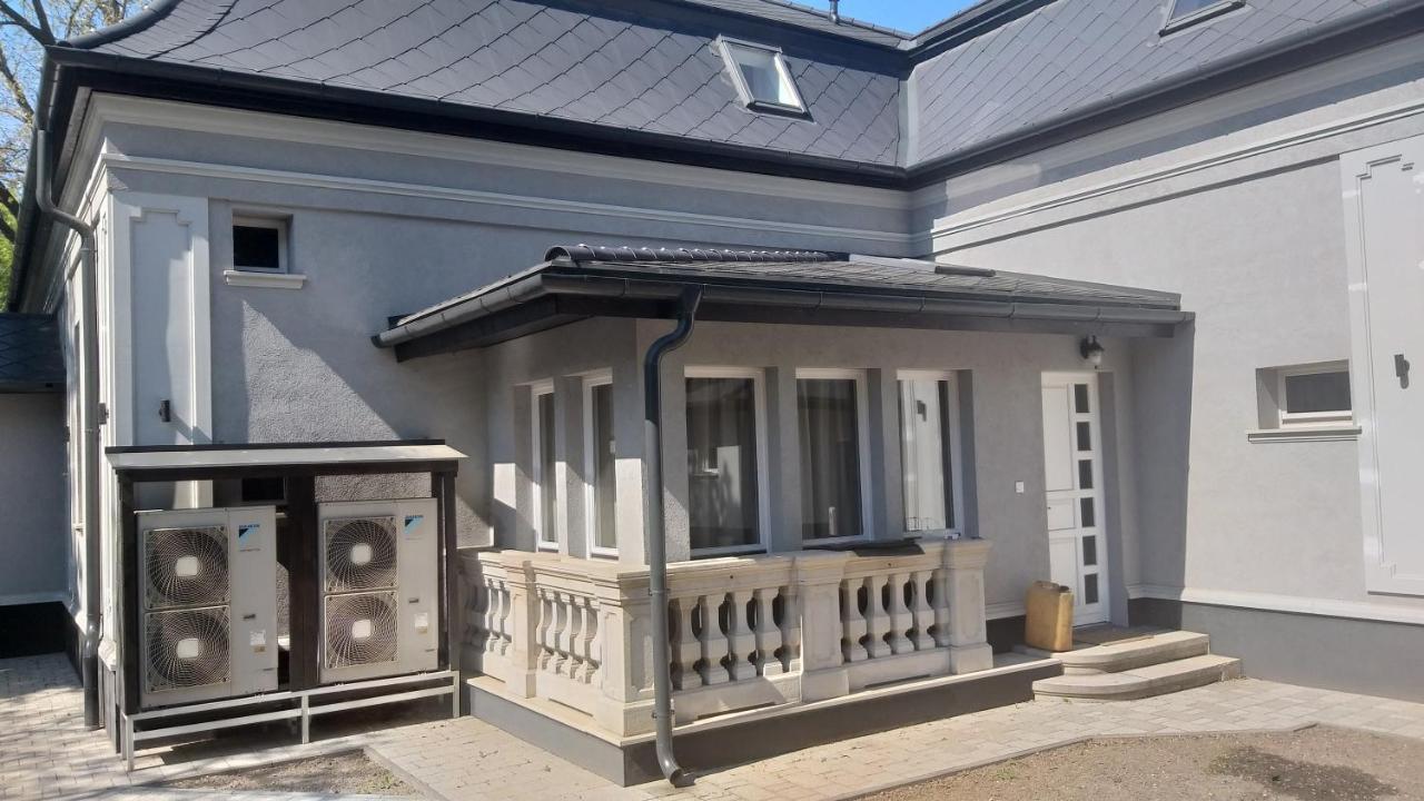Karpatia Vendeghaz 1201 * Budapešť