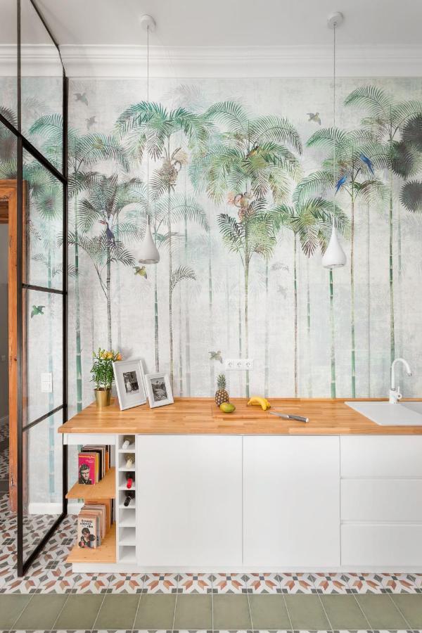 Urban Jungle For Real Treasure Seekers *