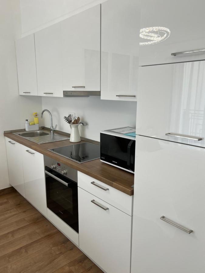 Apartment Luxe Studio With City Center Vibe