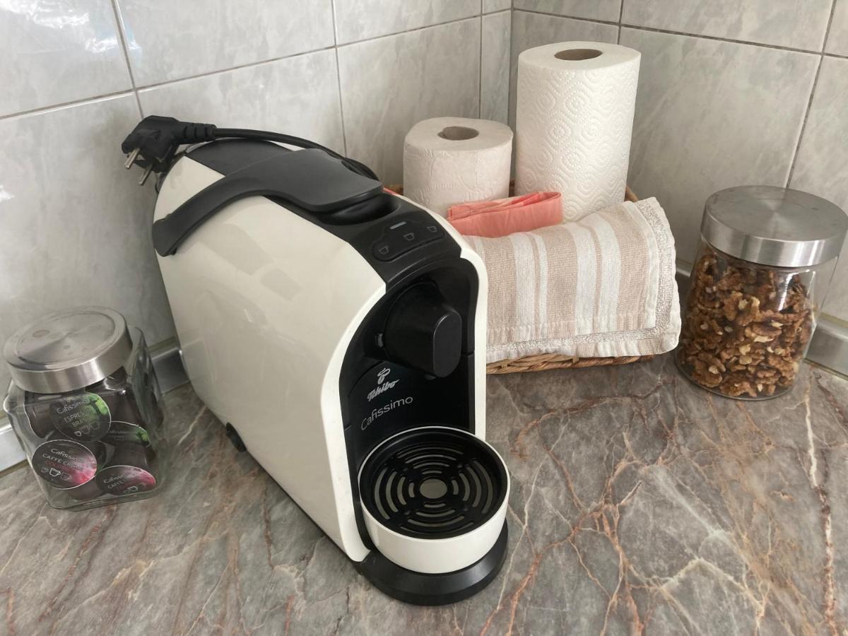Csendes Zoeldoevezeti Appartement *