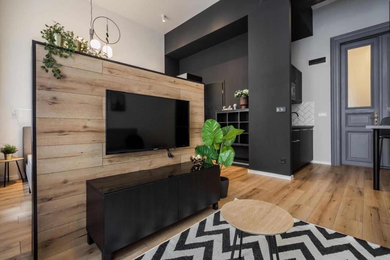 Apartamento E32 - Oktogon Panorama Suite - Best Location - By Bqa *