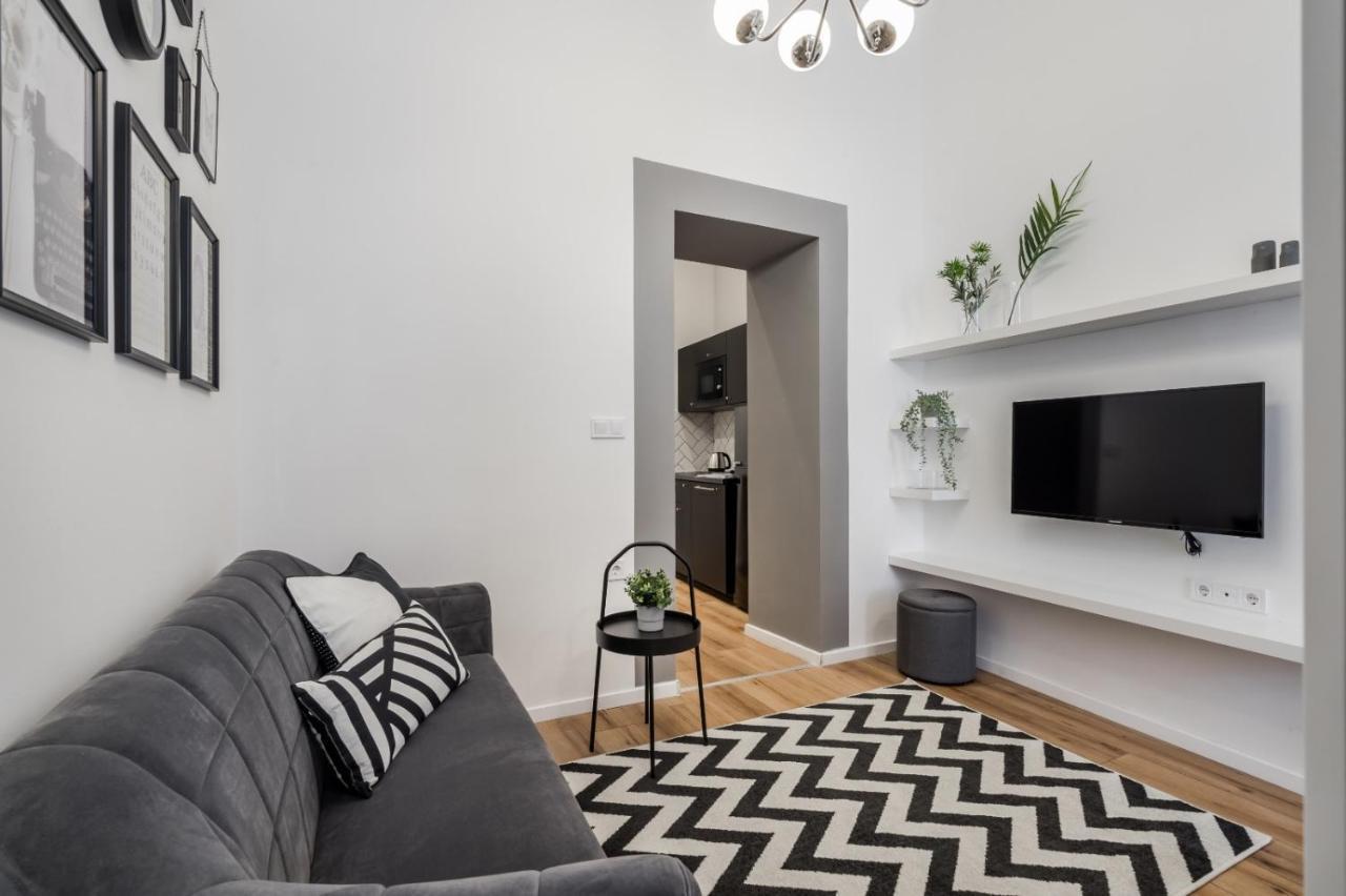 Apartamento E32 - Oktogon Panorama Suite - Best Location - By Bqa