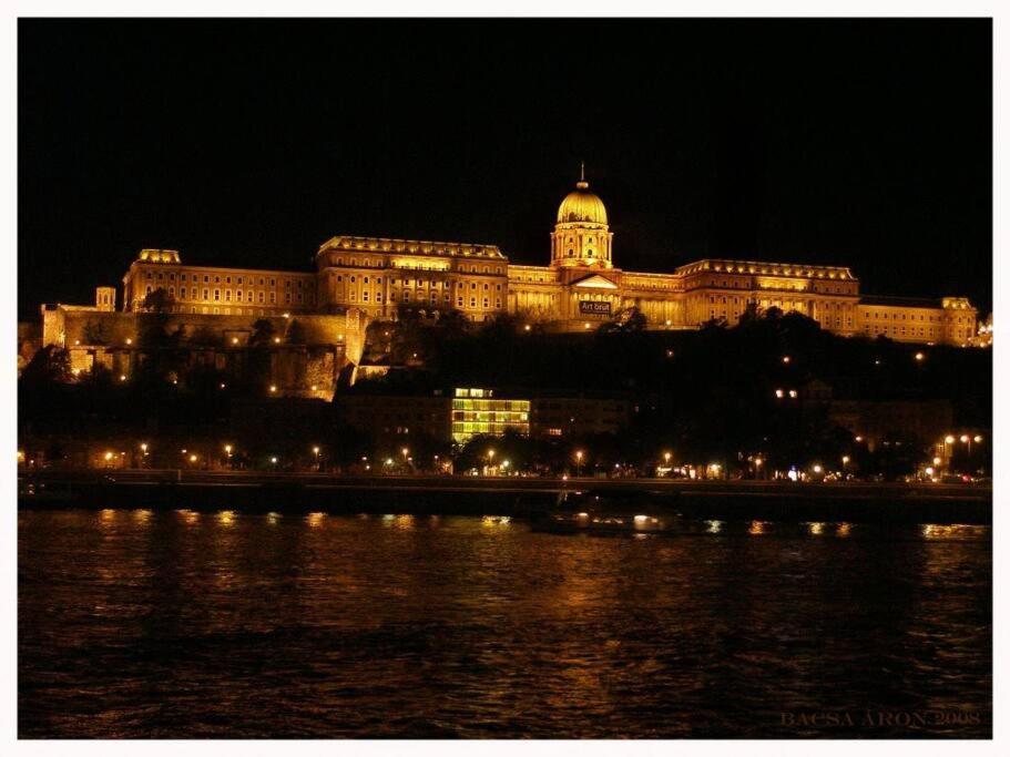 Always A Huge Sale! Apartment Budapest