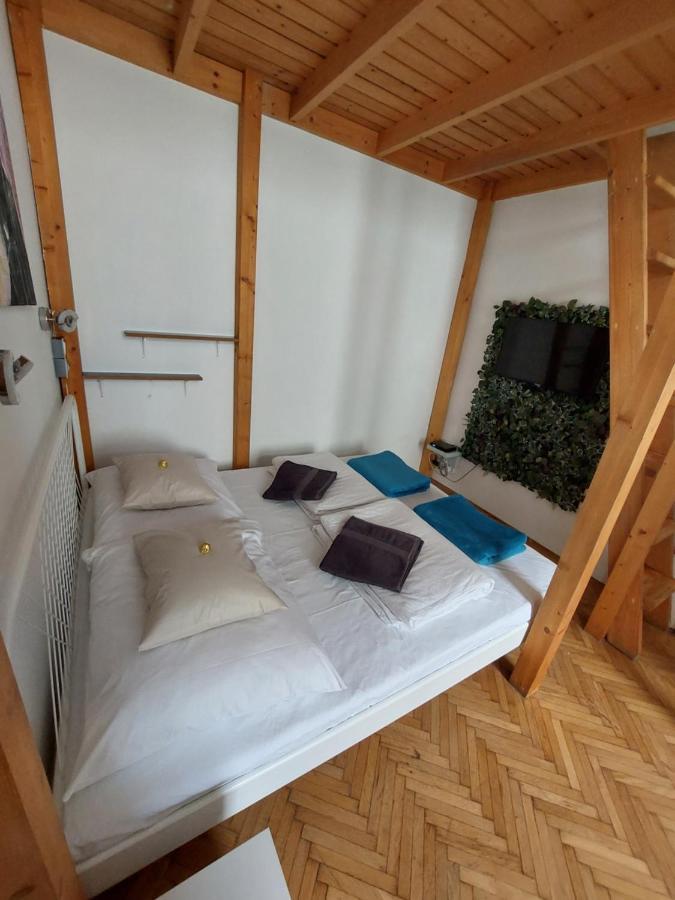 Szenes-house *