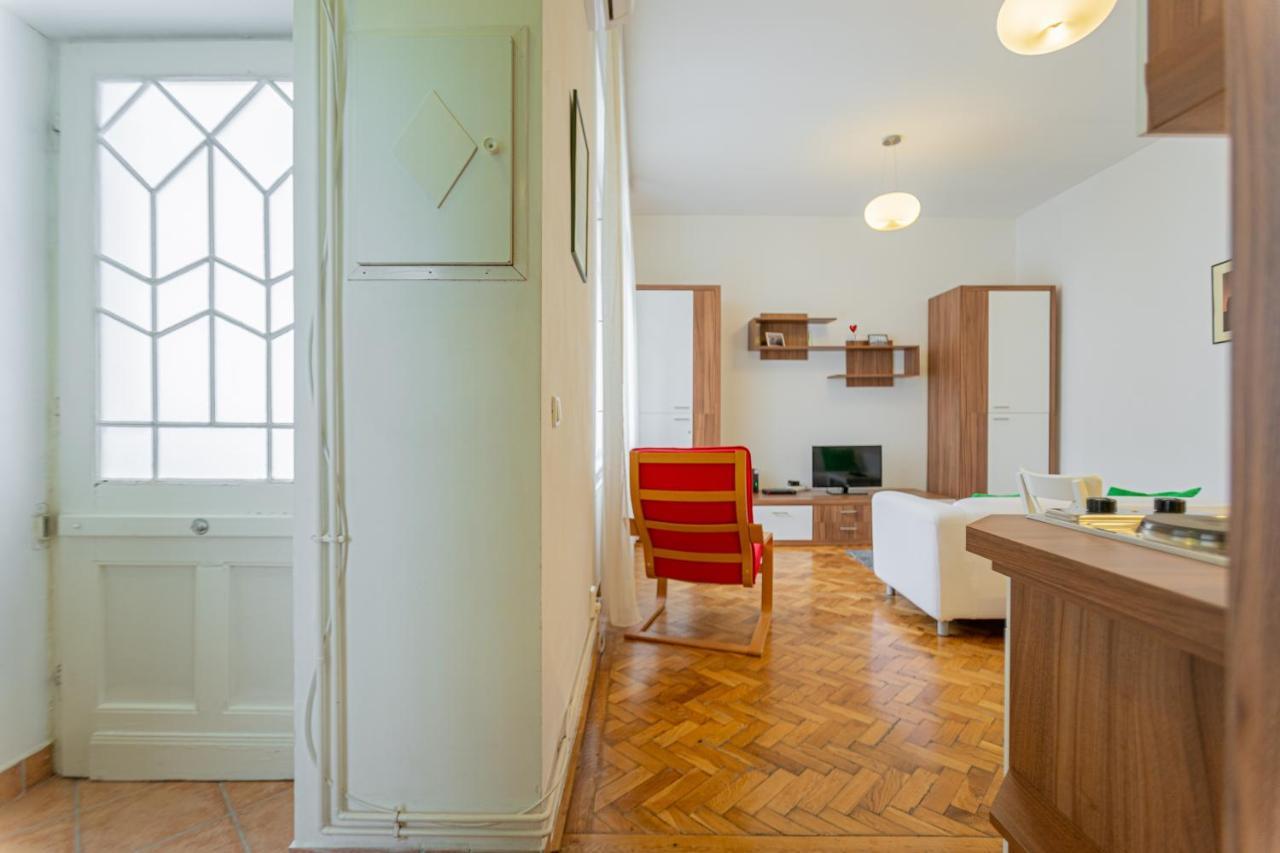 Molnar 20 Apartmán