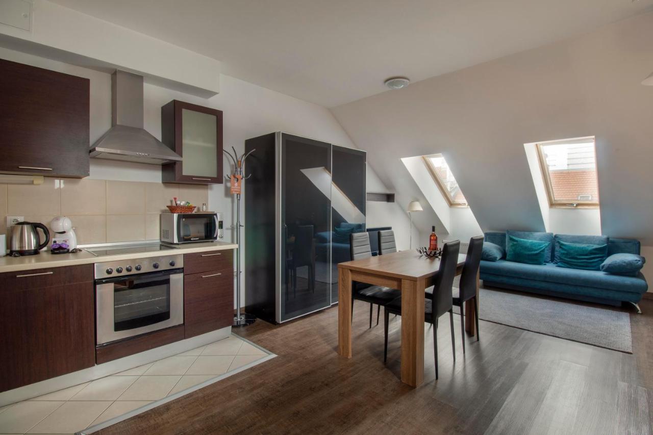 Mango 3* Budapest