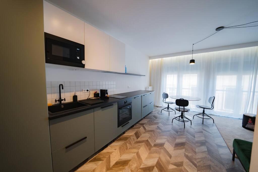 Apartman Designer Flat Heart Of The City *