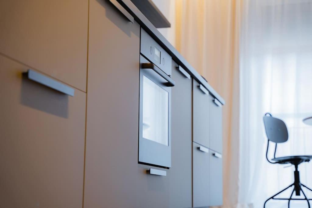 Designer Flat Heart Of The City Apartman