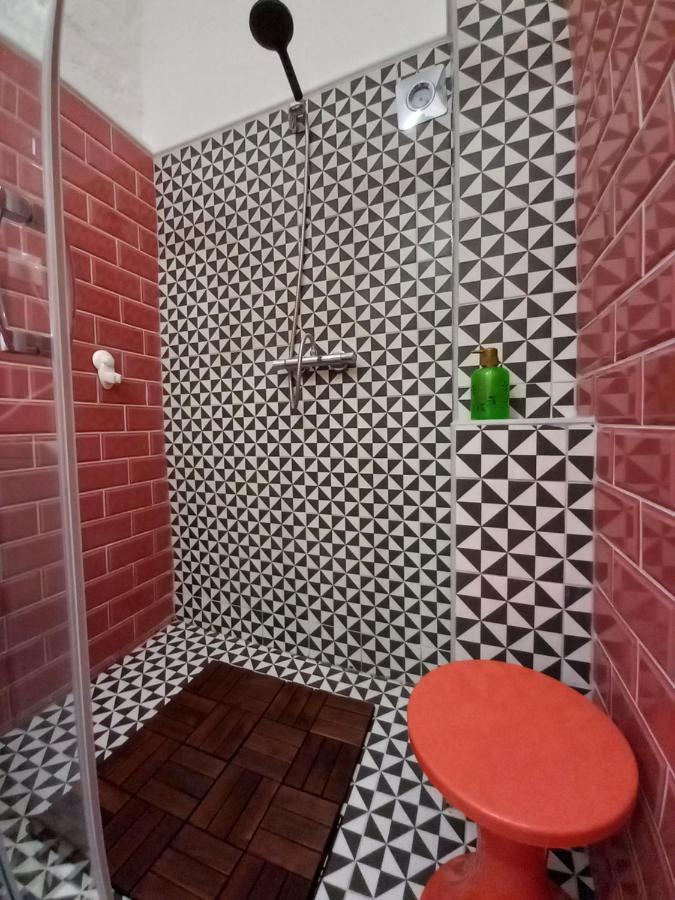 Apartment Art & Design *