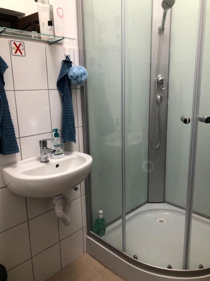 Konvoj Szallo * Budapeszt