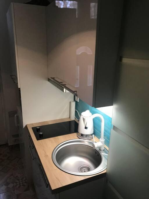 Single Sunny Mini Flat Budapest
