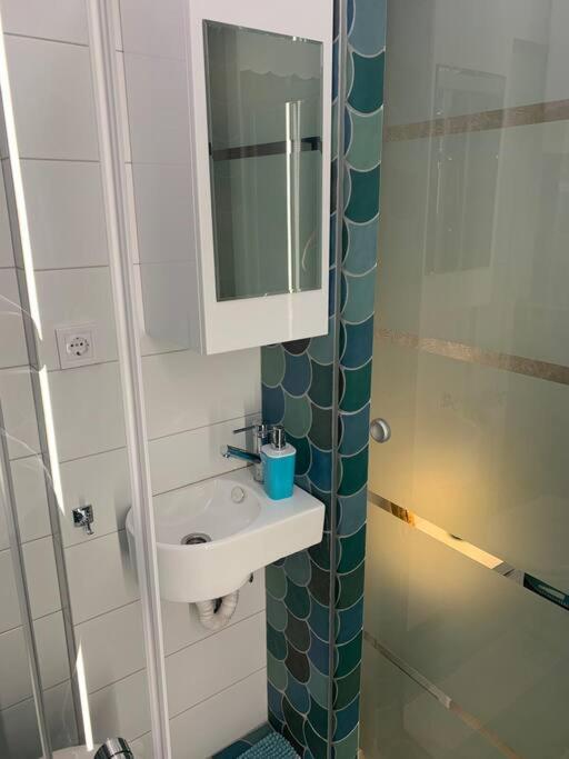 Single Sunny Mini Flat Apartamento Budapest